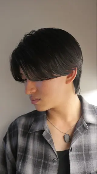 ショート ウシロダ メグミのヘアスタイル