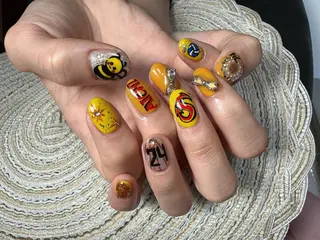 ネイル YOIネイルサロン所属・YOI ゆみのネイルデザイン