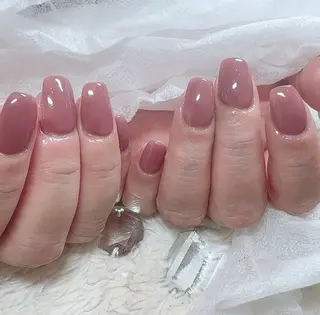 ネイル アンドネイルアンドビューティー所属・池田 愛美理のネイルデザイン