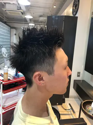 ショート メンズ カ レラのヘアスタイル