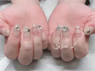 ネイル 芦辺 香奈のネイルデザイン