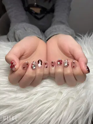 ネイル T. Leeのネイルデザイン