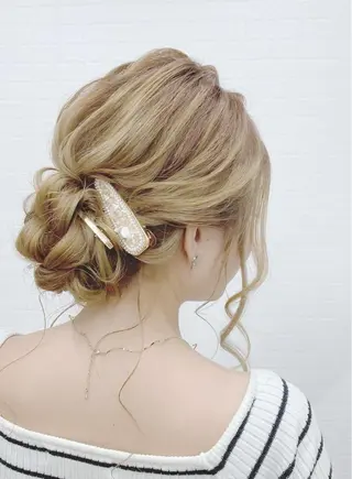 ロング ヘアアレンジ GRANLUSSO 〜グランルッソ駅前店所属・木口 嘉美のヘアスタイル