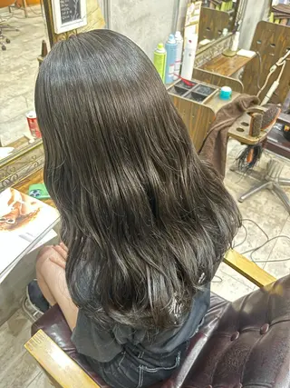 ロング カラー 艶髪/ハイトーン/ ヘアセット/モエノのヘアスタイル