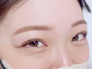 アイブロウ private salon eyes所属・EYES YUNのマツエク・マツパデザイン