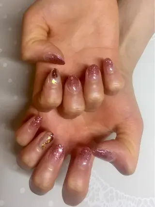 ネイル 新宿ネイルサロン ジェミディローサ所属・新宿ネイルサロン ジェミディローサのネイルデザイン