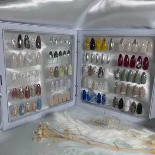 ネイル 深夜ネイルサロン eub.m_nailのネイルデザイン