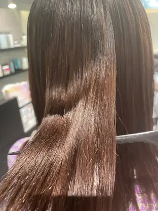 セミロング ダブルカラー🦖 /髪質改善⚡️しおりのヘアスタイル