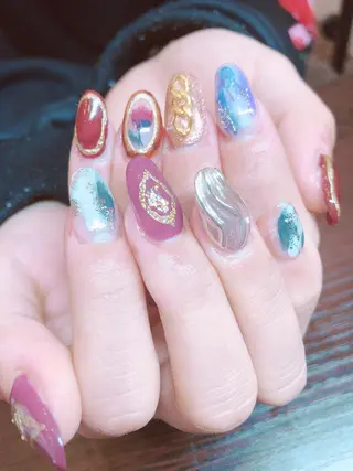 ネイル Piacere所属・Piacere 絵美のネイルデザイン