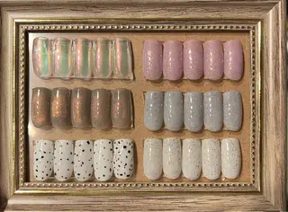 ネイル HENRIETTA NAILSALONのネイルデザイン