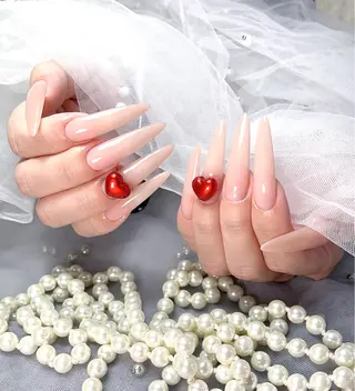 ネイル KiKO 🌻ひまわりサロンのネイルデザイン