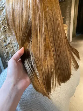 セミロング カラー お任せヘア☘️☘️ 及川渚のヘアスタイル