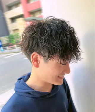 ミディアム パーマ メンズ メンズパーマ特化型 /京橋/栗野京弥のヘアスタイル