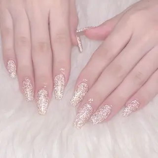 ネイル Mari 🎀六月移転のネイルデザイン