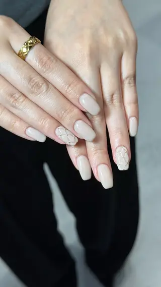 ネイル Momoka ネイリスト福岡/薬院のネイルデザイン