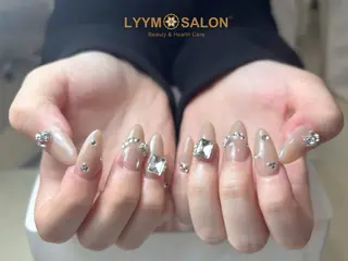 ネイル LYYM Salonのネイルデザイン