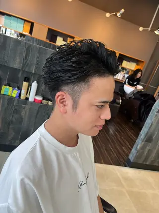 ショート メンズ ツイスパ✨ウルフ✨が 大得意‼️安田海斗のヘアスタイル