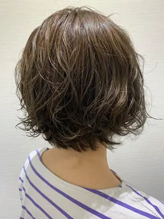 ショート 中垣 南のヘアスタイル