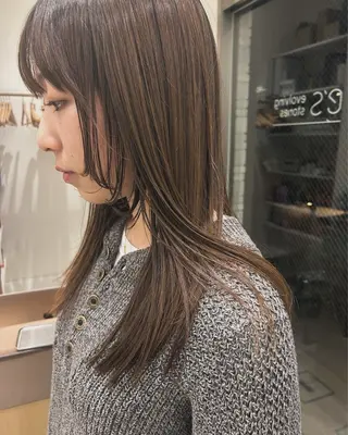 セミロング カラー rion🪽 /wカラー・縮毛矯正のヘアスタイル