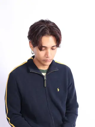 ショート 飯星慧斗 /ブリーチ、縮毛矯正のヘアスタイル