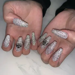 ネイル インフィニティ ネイルサロンのネイルデザイン