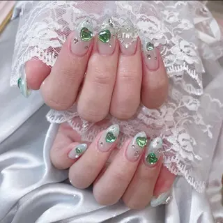 ネイル アイラッシュサロン新宿所属・_Nail_ Amiのネイルデザイン