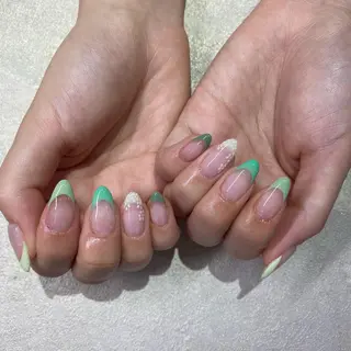 ネイル Amber21.所属・Nagahama Akariのネイルデザイン