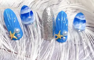 ネイル マジックミラー所属・マジック ミラーのネイルデザイン