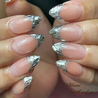 セミロング Blanc ブランのネイルデザイン