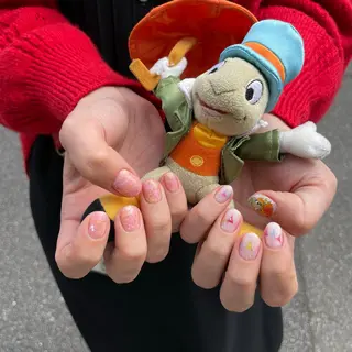 ネイル 岩山 直子のネイルデザイン