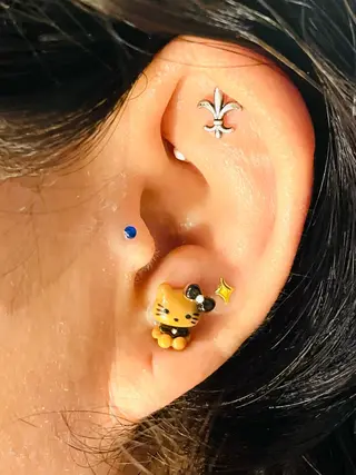 bea  merci所属・beamerci🌼 SHIORIのネイルデザイン