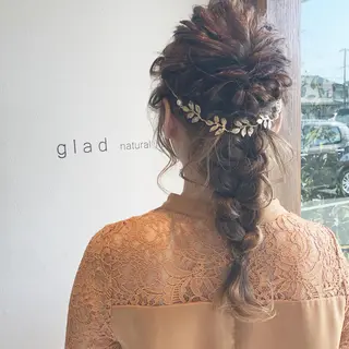 セミロング ヘアアレンジ ture by gladのヘアスタイル