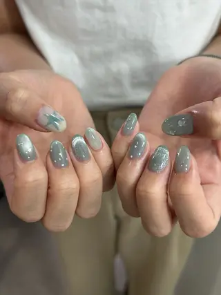 ネイル repos-ルポ-所属・repos yoshitomeのネイルデザイン