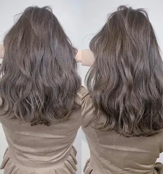 セミロング カラー _WHITE 高槻のヘアスタイル