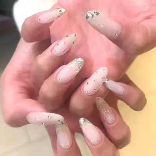 ネイル misaki🎀 coffret.のネイルデザイン