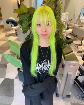 ロング カラー Moana Lua所属・ブリーチカラー‎🩵 YUANのヘアスタイル