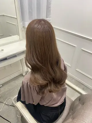 ロング 新田 妃那のヘアスタイル