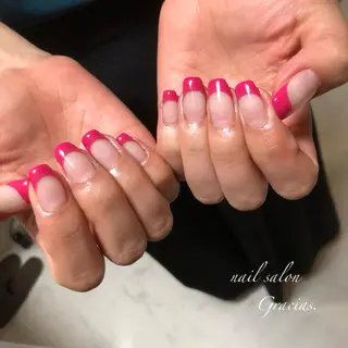 ネイル Gracias. rieのネイルデザイン