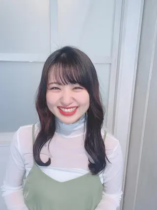 ロング 🦋ミルクティーベー ジュ🦋mayukiのヘアスタイル