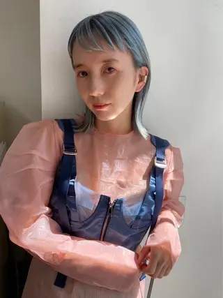 ミディアム カラー imu所属・YU RAのヘアスタイル