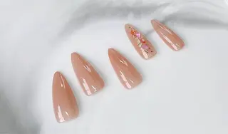 ネイル Neige所属・Neige 𓂃 aiのネイルデザイン