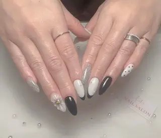 ネイル 村中 ハナのネイルデザイン