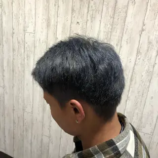 ショート カラー メンズ ツイスパ/メンズ特化 🦋𝑺𝑶𝑵𝑬のヘアスタイル