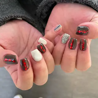 ネイル Yu_me  北堀江店所属・Yu_me 北堀江 chikaのネイルデザイン