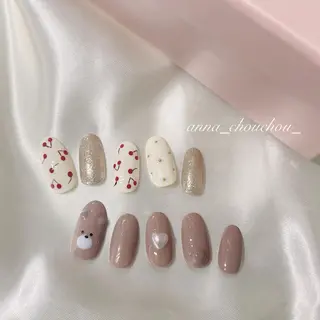 ネイル Anna Sano⭐️のネイルデザイン