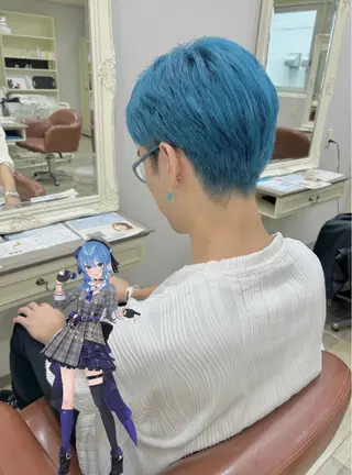 カラー メンズ inq sakae所属・りん🌷︎名古屋 ブリーチカラーのヘアスタイル