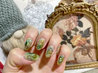 ネイル One Plus Nail Salonのネイルデザイン