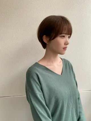 ショート カラー LUVISM 神田こころのヘアスタイル