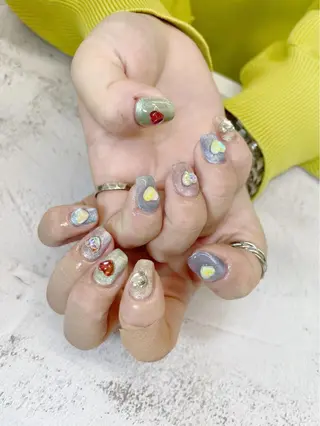 ネイル RI SA☀️ リサのネイルデザイン