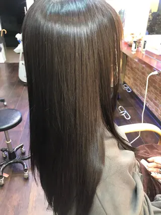 セミロング 桧山 真のヘアスタイル